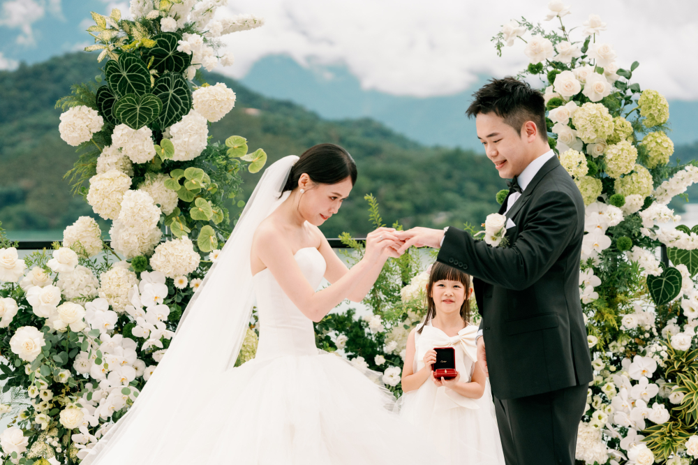 20250721-thelalu-sunmoonlake-wedding-phtography-by-lifevision-luke-nantou-peichen-0048
