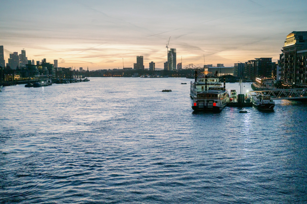 london-united-kingdom-paris-france-rewedding-photography-bridal-photography-luke-lifevisionstudio.jpg---8